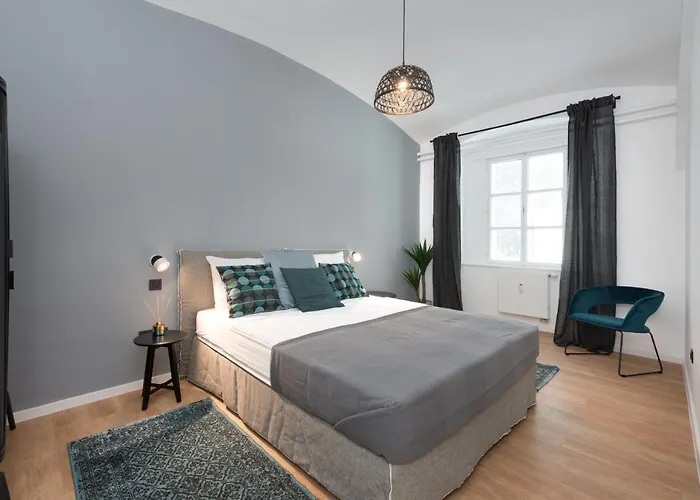 Rog * リュブリャナ