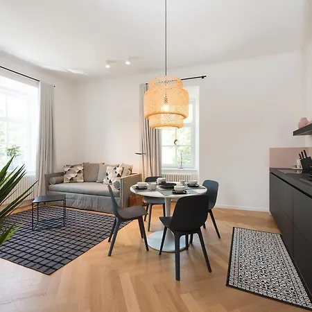 Rog Апартаменты Любляна